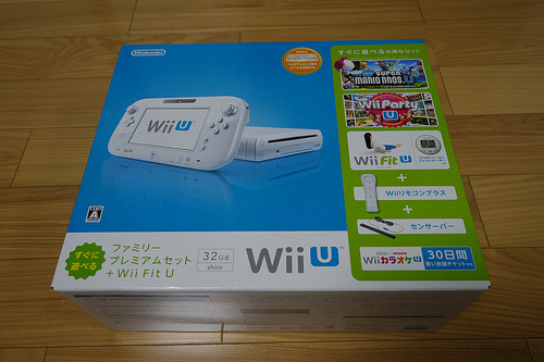 任天堂　Wii U すぐに遊べるファミリープレミアムセット(シロ) 【美品】