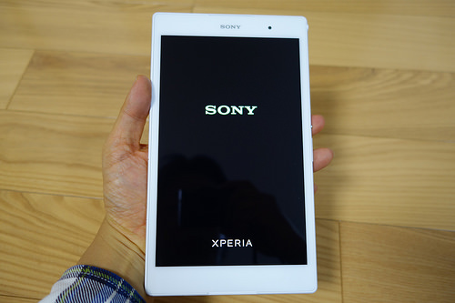 【レビュー】Xperia Z3 Tablet Compactを買ってみた 開封の儀＆ファーストインプレッション | ひとぅブログ